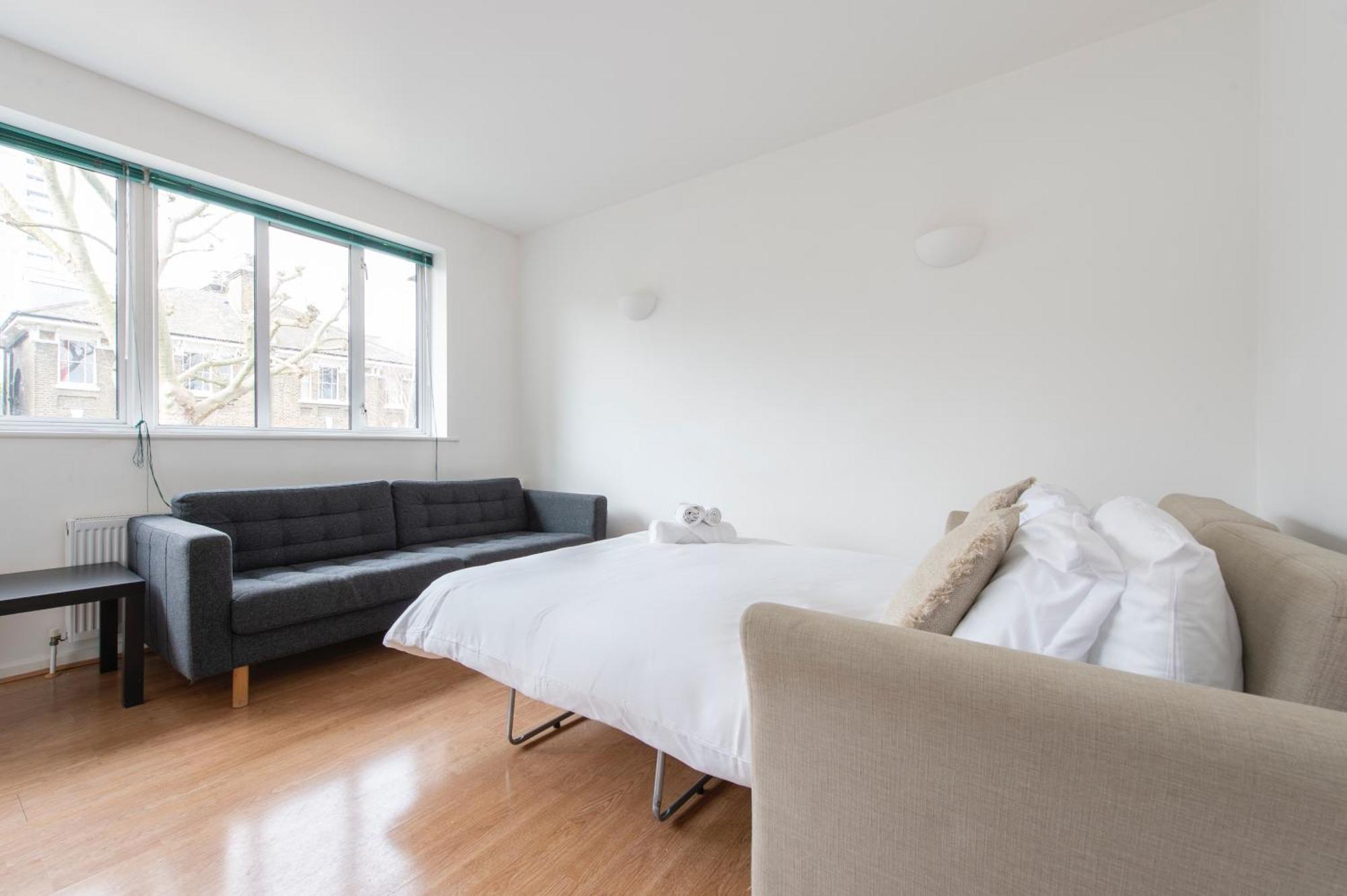 Modern Luxury Apartment By Bow Road Station لندن المظهر الخارجي الصورة