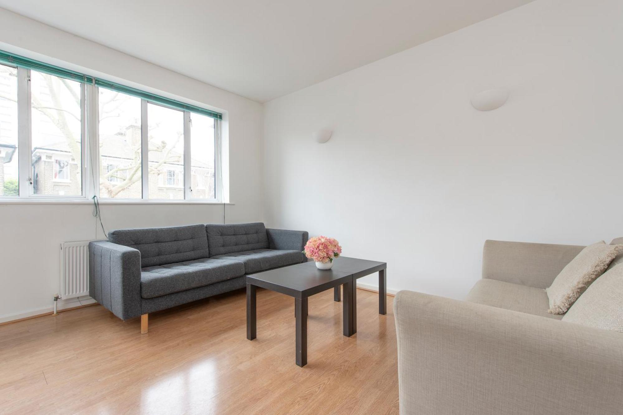 Modern Luxury Apartment By Bow Road Station لندن المظهر الخارجي الصورة